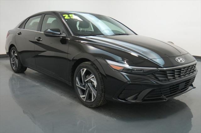 2025 Hyundai Elantra Hybrid Limited