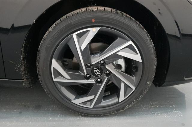 2025 Hyundai Elantra Hybrid Limited