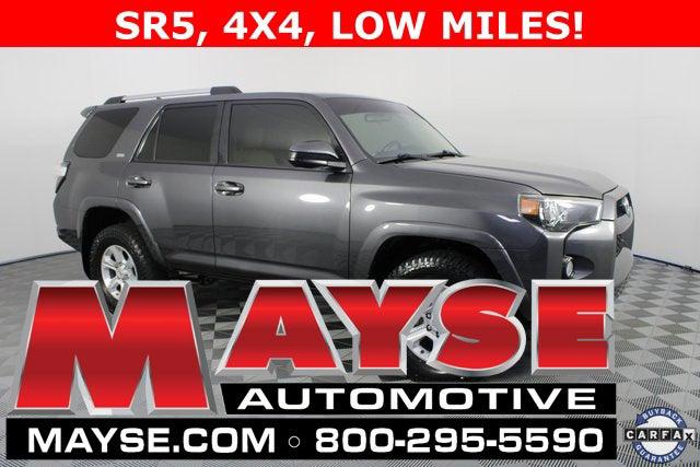 2019 Toyota 4Runner SR5 2019 Toyota 4Runner SR5