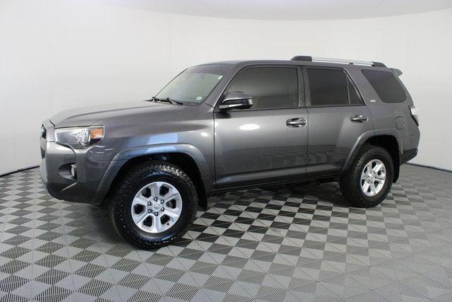 2019 Toyota 4Runner SR5 2019 Toyota 4Runner SR5