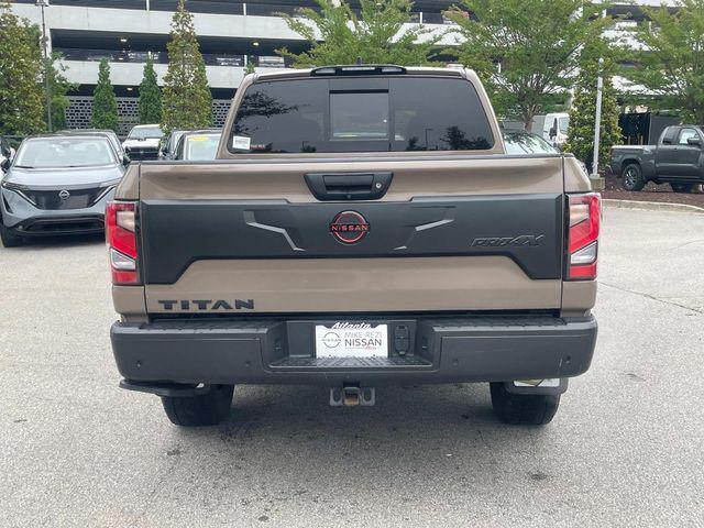 2024 Nissan TITAN Crew Cab PRO-4X 4x4