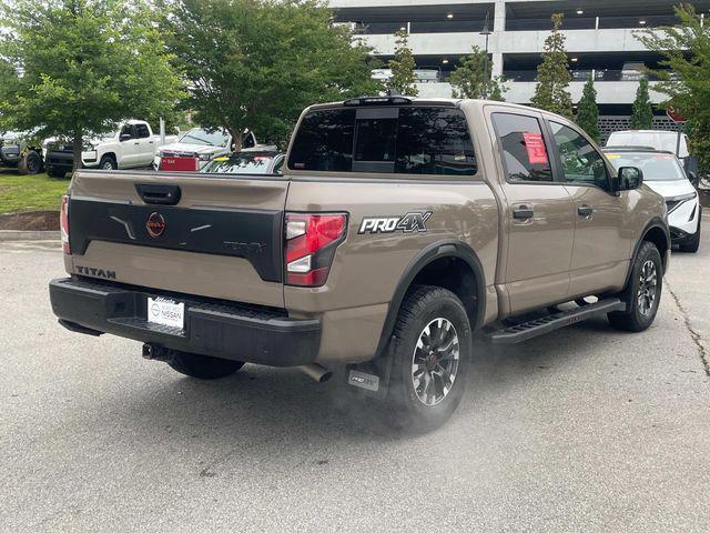 2024 Nissan TITAN Crew Cab PRO-4X 4x4