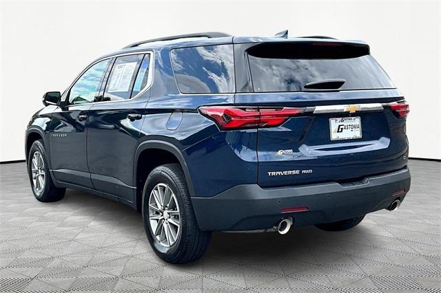 2022 Chevrolet Traverse AWD LT Leather