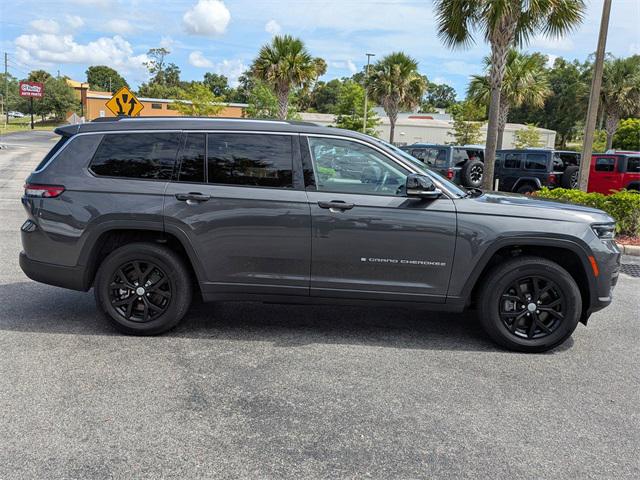 2022 Jeep Grand Cherokee L Limited 4x4