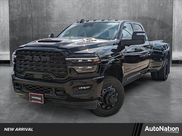 2025 RAM Ram 3500 RAM 3500 LIMITED CREW CAB 4X4 8 BOX
