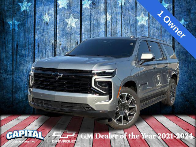 2025 Chevrolet Suburban 4WD RST