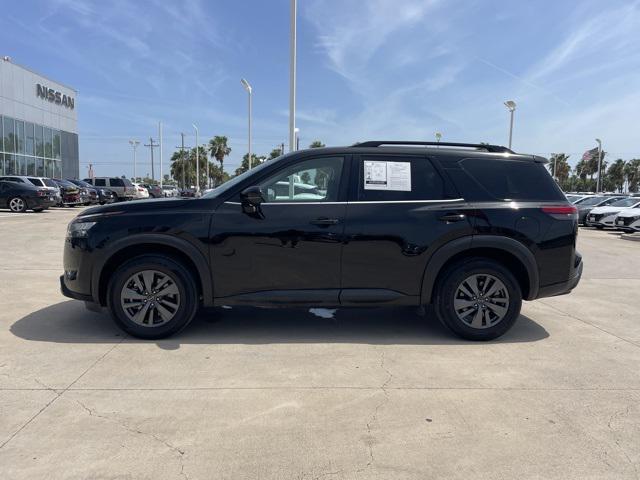 2023 Nissan Pathfinder SV FWD