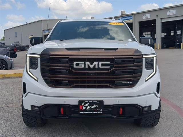2022 GMC Sierra 1500 4WD Crew Cab Short Box AT4X