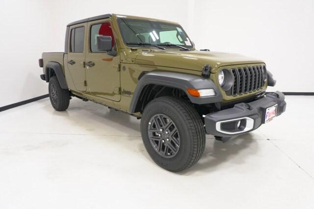 2025 Jeep Gladiator GLADIATOR SPORT S 4X4