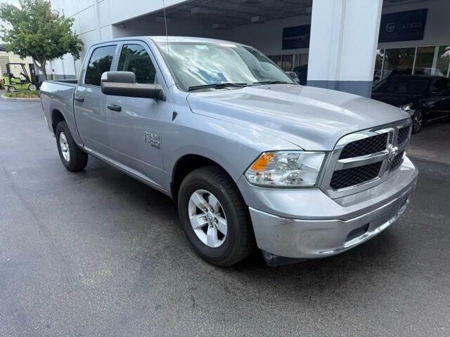 2023 RAM 1500 Classic SLT Crew Cab 4x2 57 Box