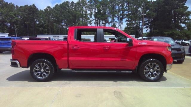 2024 Chevrolet Silverado 1500 4WD Crew Cab Short Bed LT