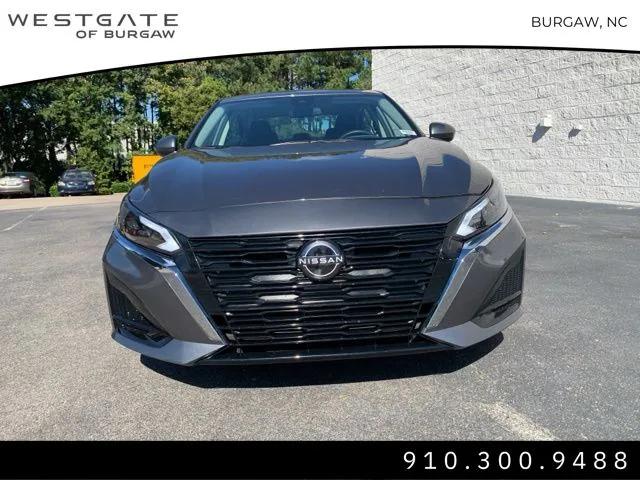 2023 Nissan Altima SV FWD