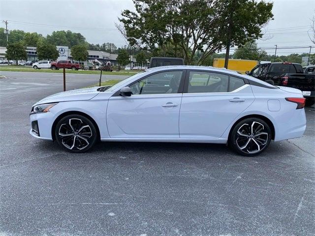 2023 Nissan Altima SR FWD