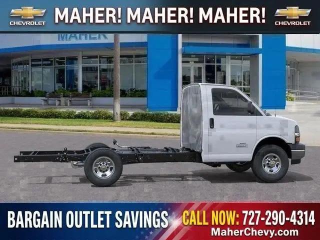 2025 Chevrolet Express Cutaway Work Van