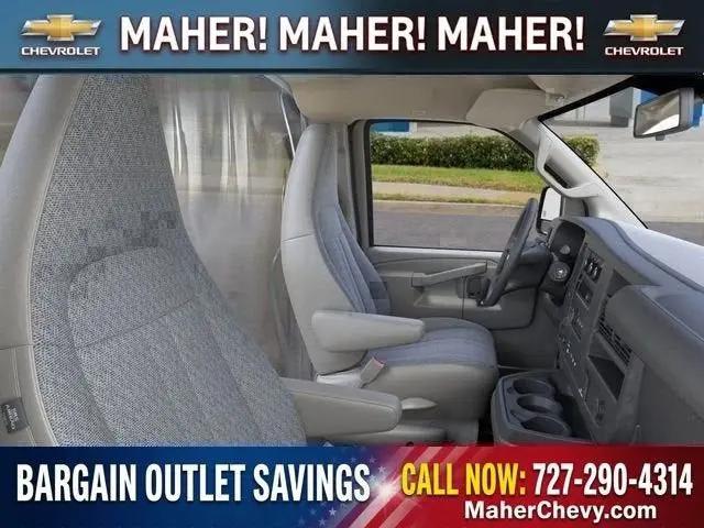 2025 Chevrolet Express Cutaway Work Van