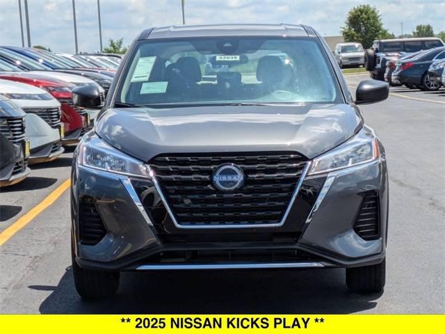 2025 Nissan Kicks S