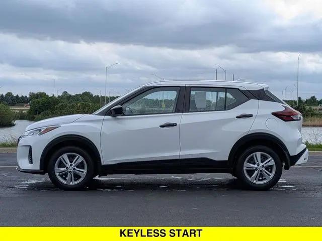 2025 Nissan Kicks S