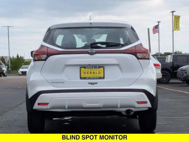 2025 Nissan Kicks S