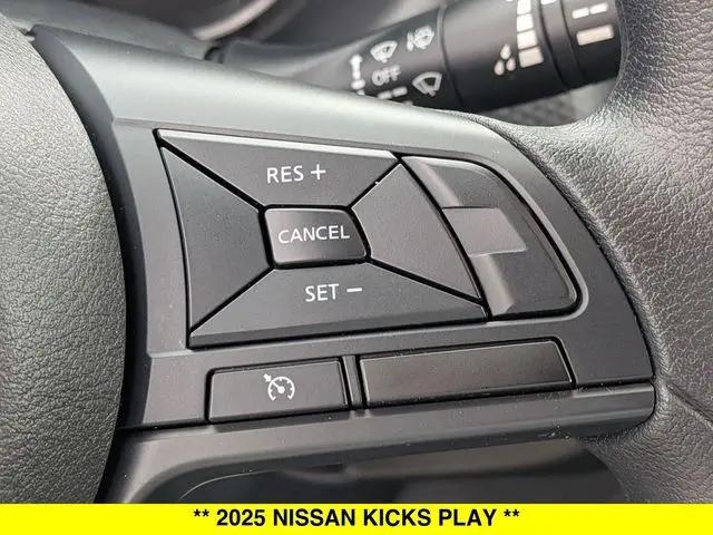 2025 Nissan Kicks S