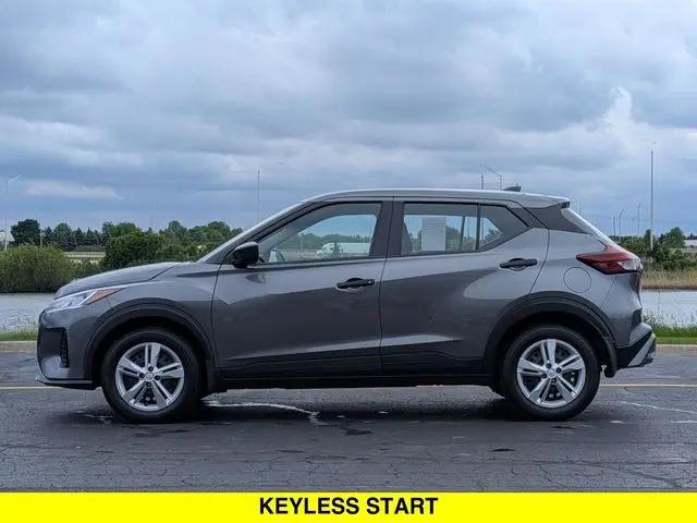 2025 Nissan Kicks S