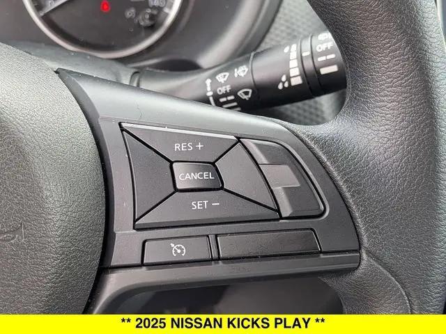 2025 Nissan Kicks S