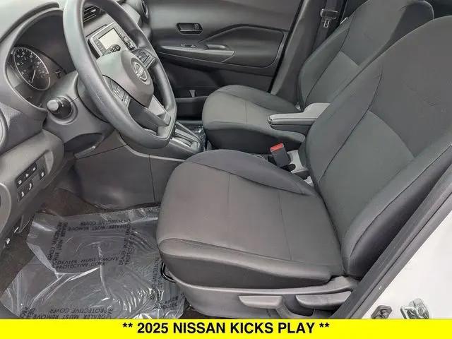2025 Nissan Kicks S