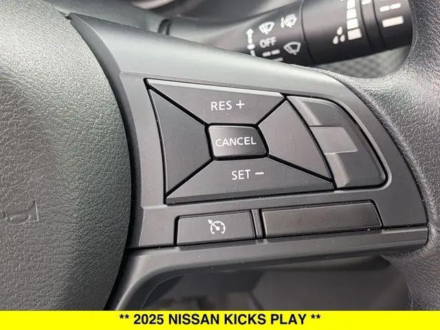 2025 Nissan Kicks S