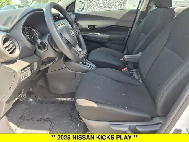 2025 Nissan Kicks S