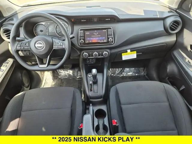 2025 Nissan Kicks S