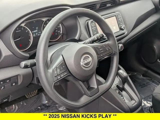2025 Nissan Kicks S