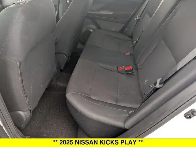 2025 Nissan Kicks S