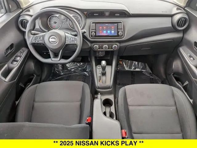 2025 Nissan Kicks S