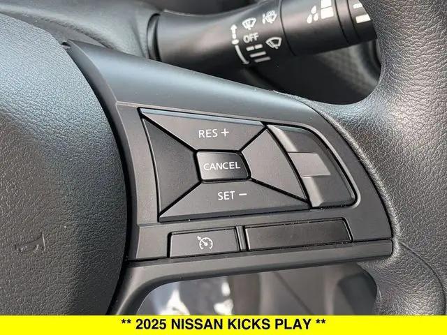 2025 Nissan Kicks S