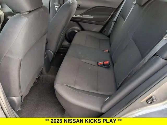 2025 Nissan Kicks S
