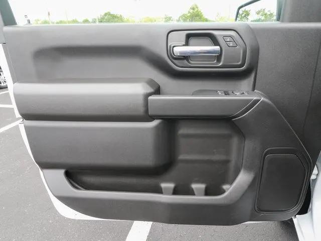 2025 GMC Sierra 2500HD 4WD Regular Cab Long Bed Pro