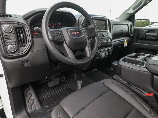 2025 GMC Sierra 2500HD 4WD Regular Cab Long Bed Pro