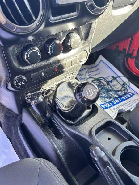 2017 Jeep Wrangler Sport