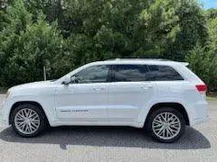 2017 Jeep Grand Cherokee Summit 4x2