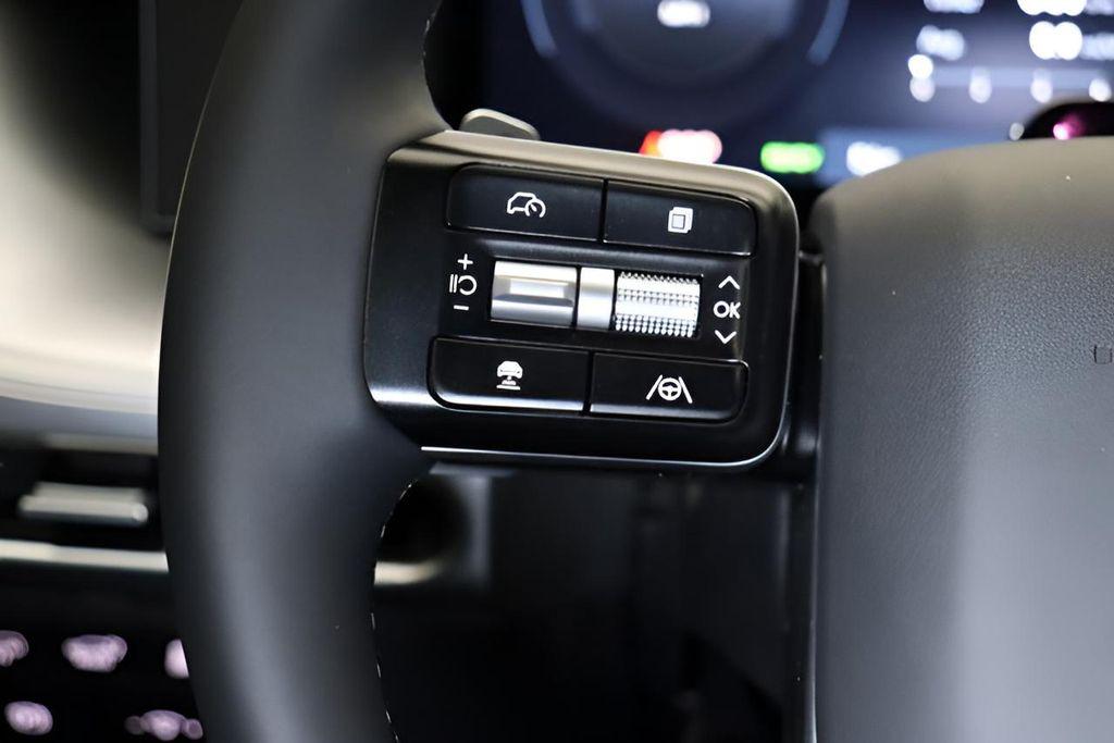 2026 Hyundai IONIQ 9 SE - Photo 15