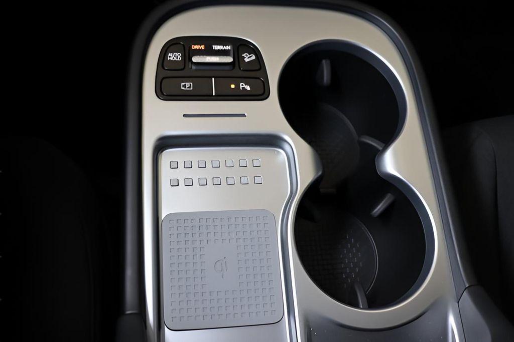 2026 Hyundai IONIQ 9 SE - Photo 22