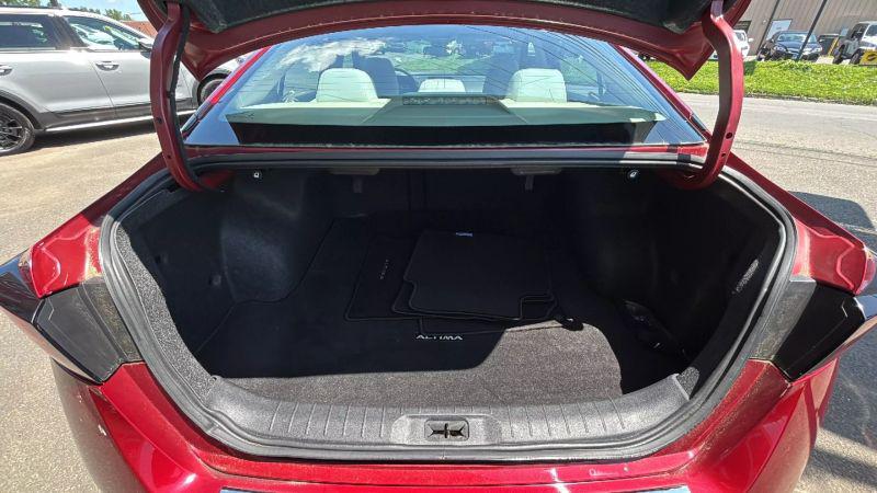 2022 Nissan Altima SV Intelligent AWD