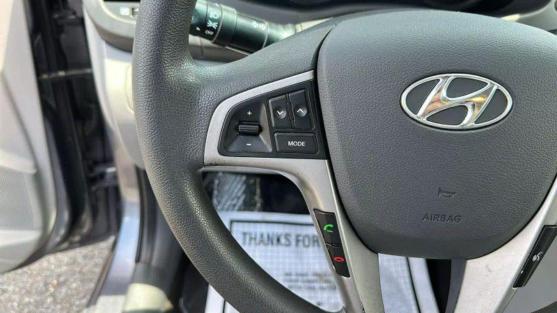 2017 Hyundai Accent Value Edition