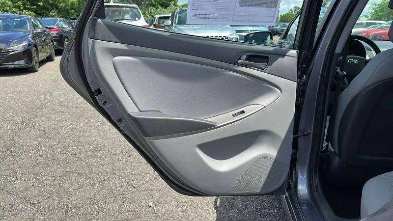 2017 Hyundai Accent Value Edition