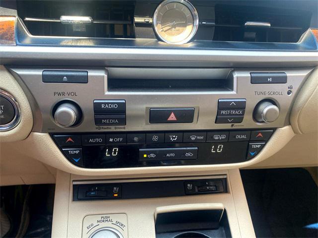2015 Lexus ES 350 Crafted Line
