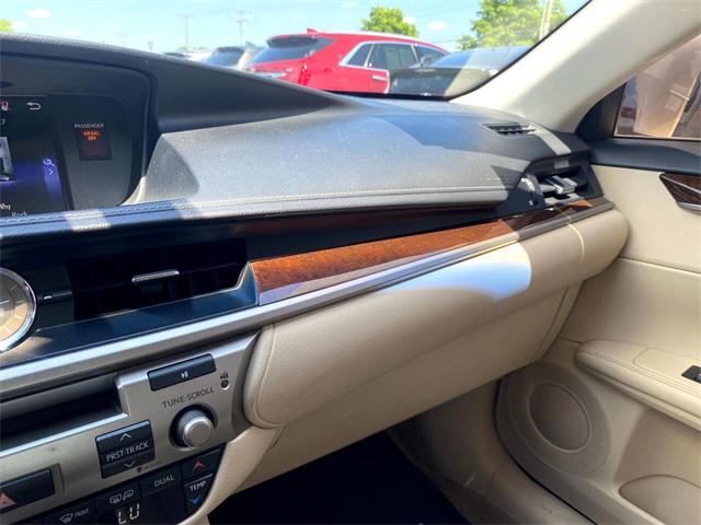 2015 Lexus ES 350 Crafted Line