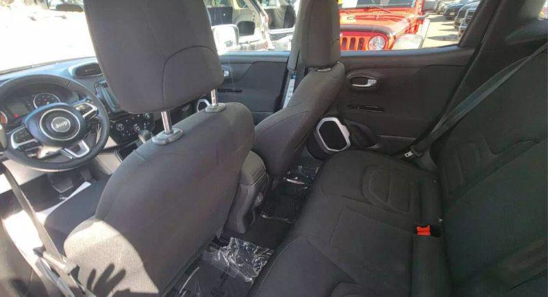 2019 Jeep Renegade Latitude FWD