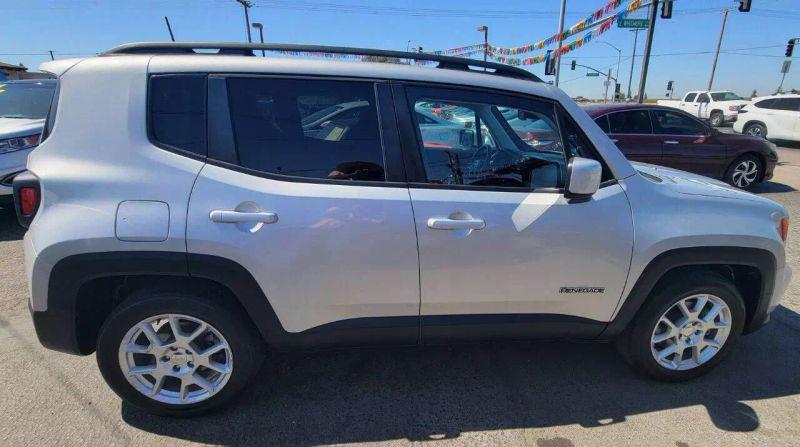2019 Jeep Renegade Latitude FWD