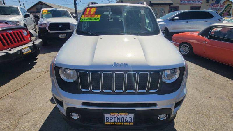 2019 Jeep Renegade Latitude FWD
