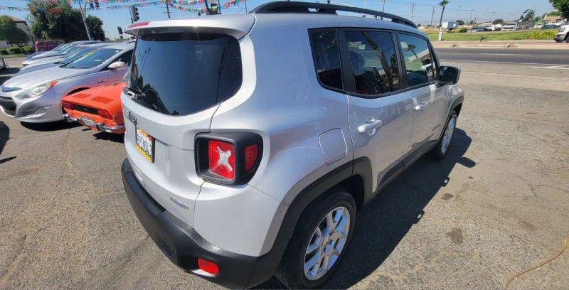 2019 Jeep Renegade Latitude FWD