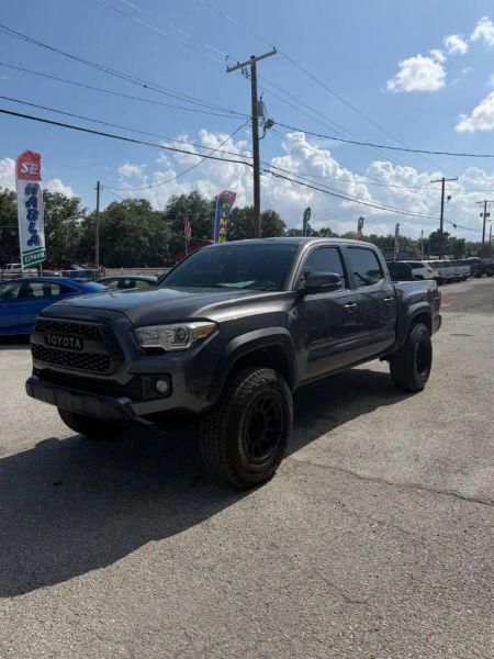 2016 Toyota Tacoma SR V6